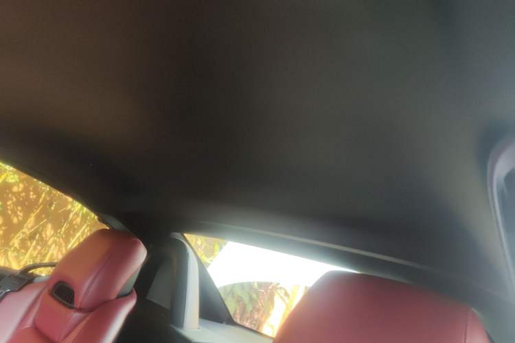 Used Mercedes-Benz SLK-Class 2011 SLK 200 Fashion Model
