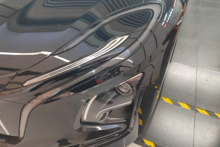 Used Hongqi E-QM5 2024 560km PLUS
