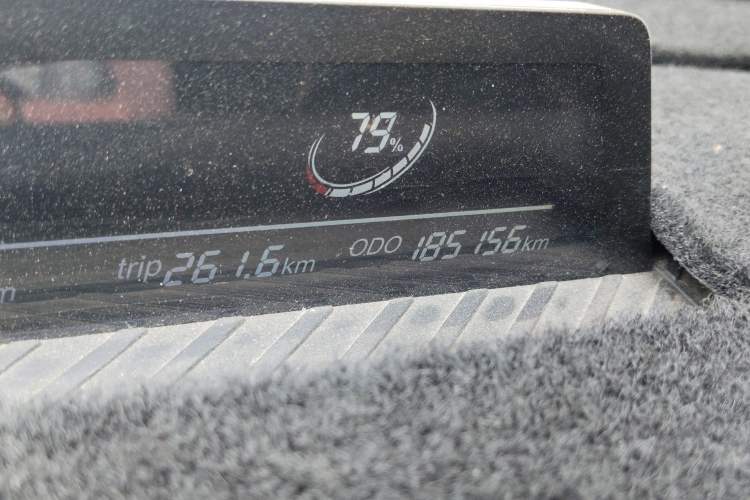 Used NETA V 2022 Chao 400 Lite Pink Custom Edition Odometer Close Up