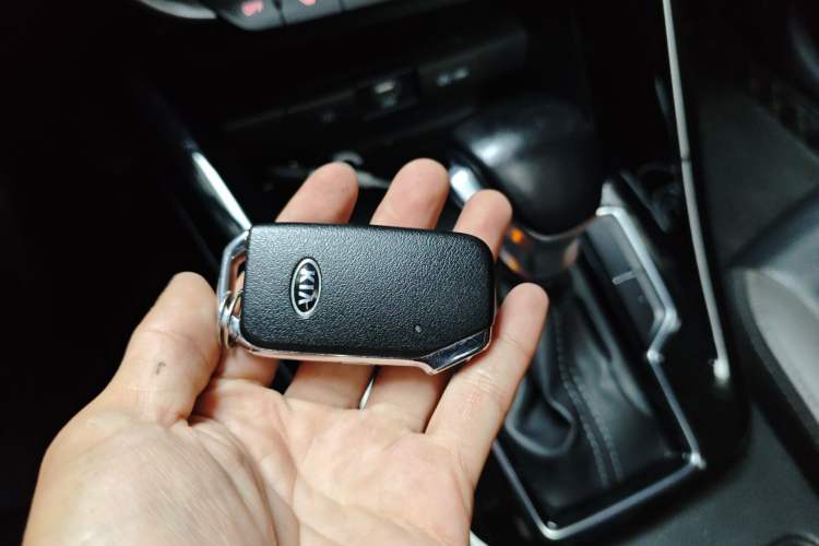 Used Kia Sportage R 2019 2.0L Automatic Smart Luxury Edition Vehicle Key