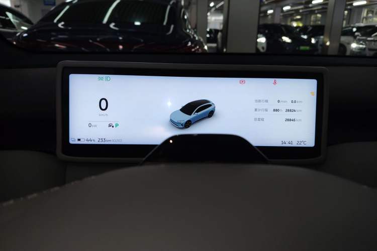 Used Nio ET5T 2023 75 kWh Touring Instrument Cluster