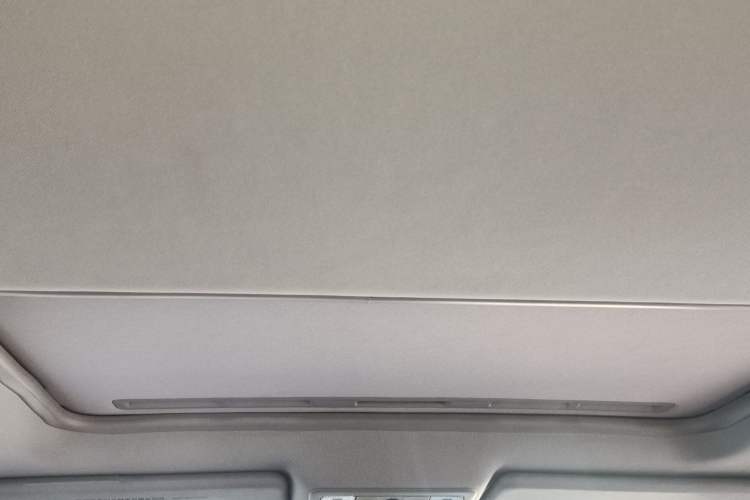 Used FORTHING Joyear X5 2013 1.6L Manual Luxury Model China IV Standard Headliner