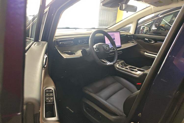 Used GAC Trumpchi E8 New Energy 2024 150km MAX Driver Seat