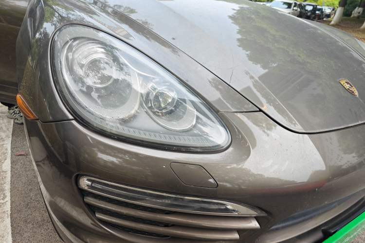 Used Porsche Cayenne  Right Front Headlight