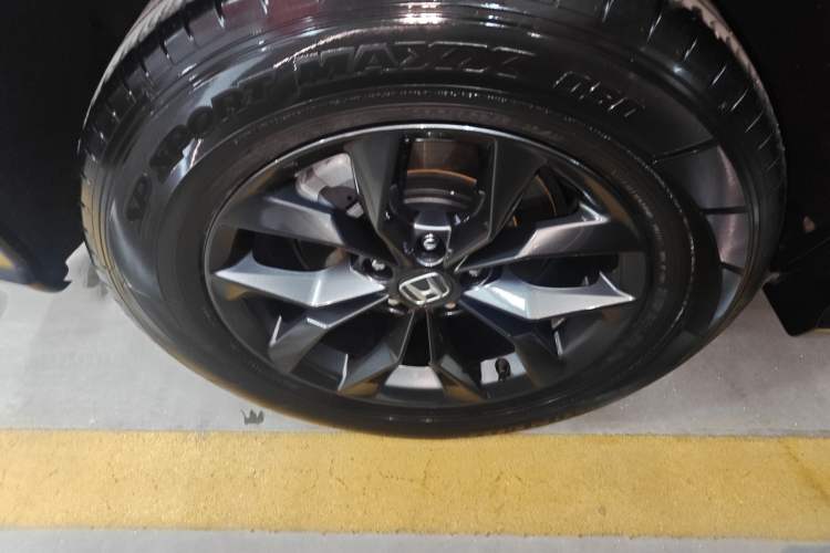 Used Honda Breeze 2025 240TURBO Two-Wheel-Drive Luxury Edition 5 Seats Right Rear Wheel Hub