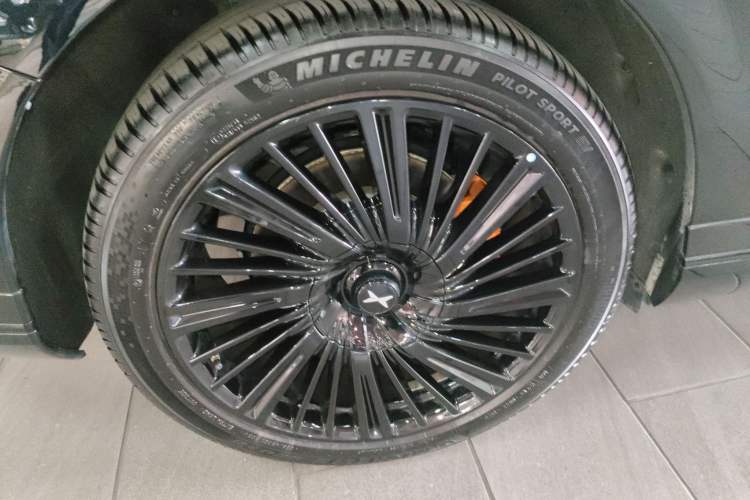 Used XPeng G9 2025 625 Long-Range Max