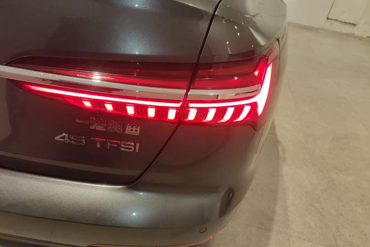 Used Audi A6L 2024 45 TFSI Prestige Dynamic Edition Right Rear Taillight
