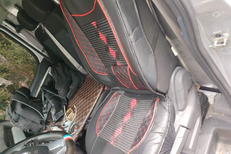 Used Dongfeng Yufeng  Left Front Seat