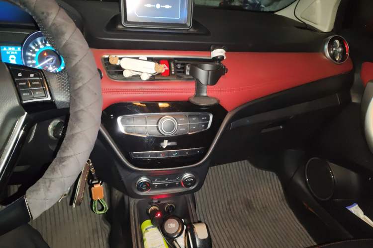 Used Haval H1 2015 1.5L AMT Luxury Model