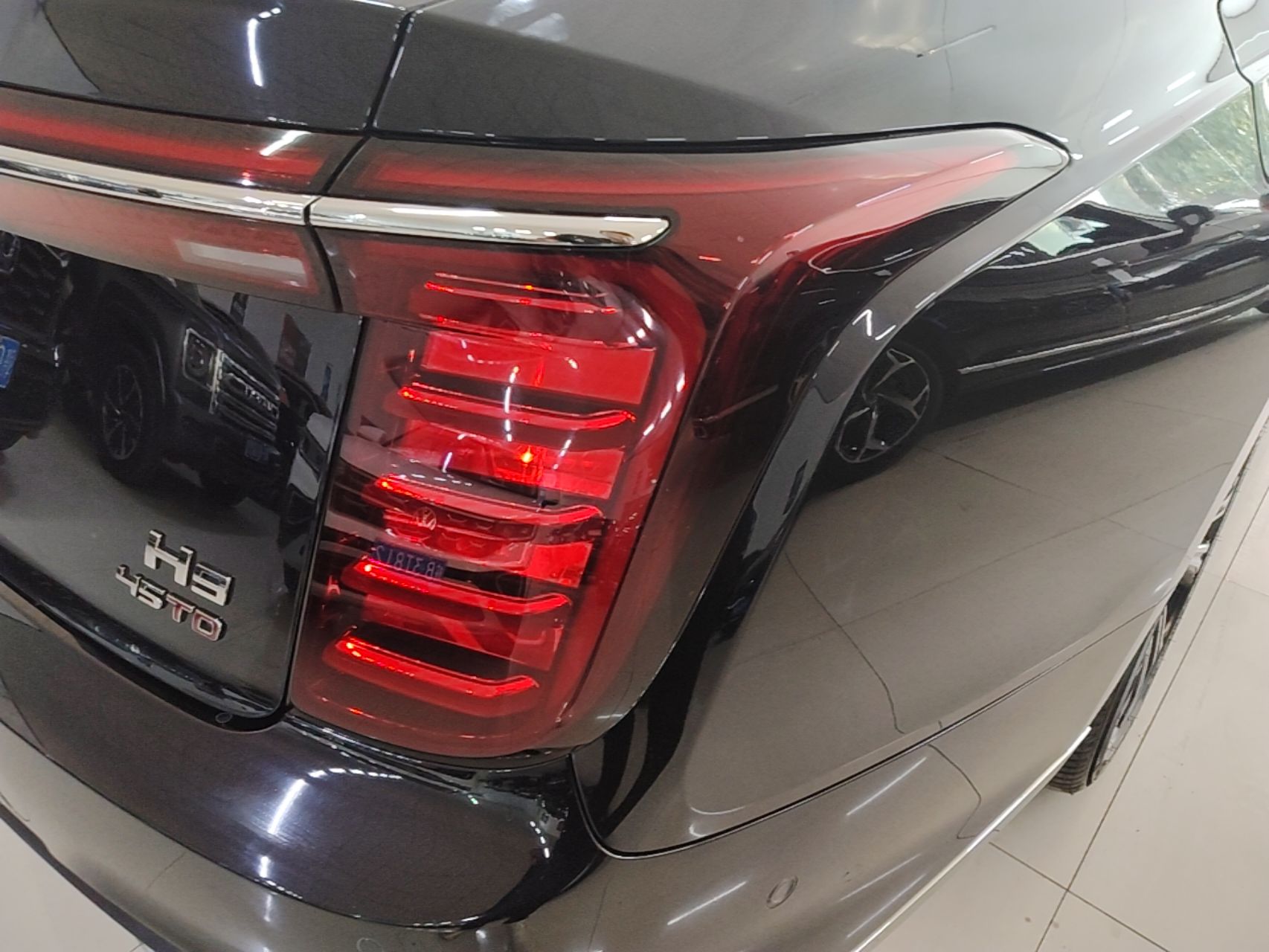 Hongqi H9 2024 2.0T Qichang Private Enjoyment Luxury Edition — снимка 9