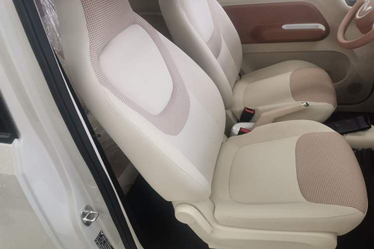 Used Wuling Hongguang MINIEV 2024 3rd Generation 215km Advanced Version