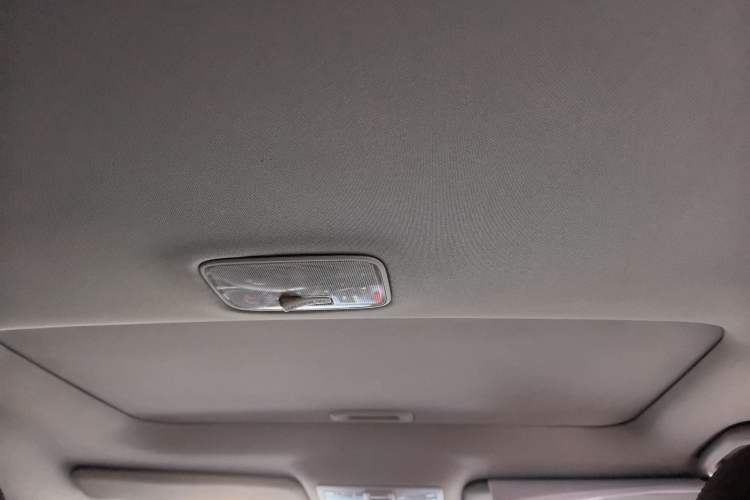 Used Kia Sportage R 2014 2.0L Automatic Two-Wheel Drive GLS Trim
