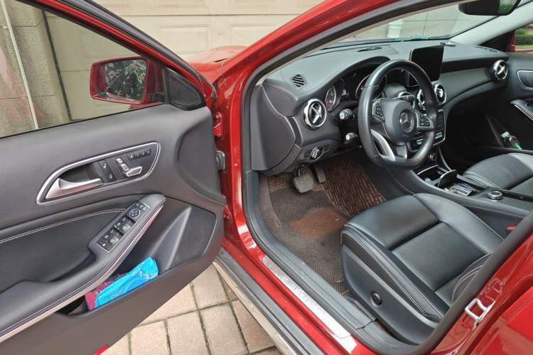 Used Mercedes-Benz GLA 2019 GLA 200 Fashion Model
