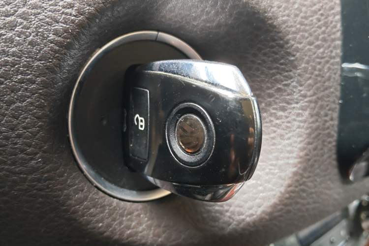 Used Volkswagen Touareg 2014 3.0 TSI New Edition Vehicle Key