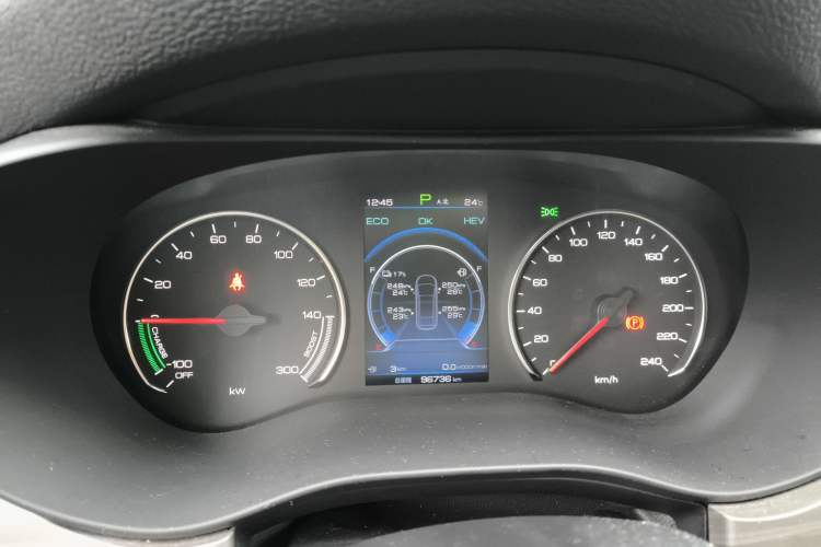 Used BYD Song MAX New Energy 2019 DM 1.5T Smart Connect Advanced 6-Seater China VI Standard
