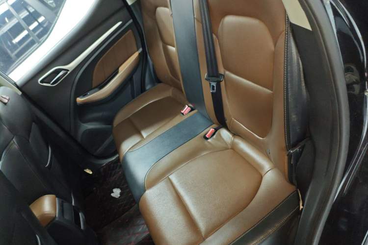 Used MG ZS 2017 1.5L Automatic Luxury Edition