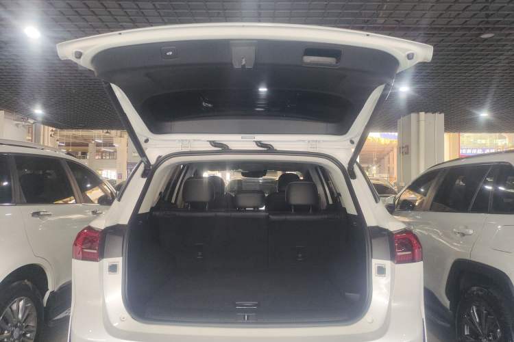 Used Roewe RX5 MAX 2022 1.5T Automatic Zhiwei Prestige Edition