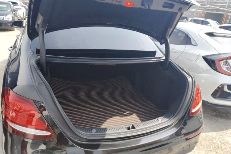 Used Mercedes-Benz E-Class 2018 E 200 L Sport Edition
