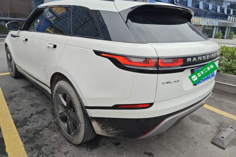Used Land Rover Range Velar 2022 250 PS Rear Left 45 Deg
