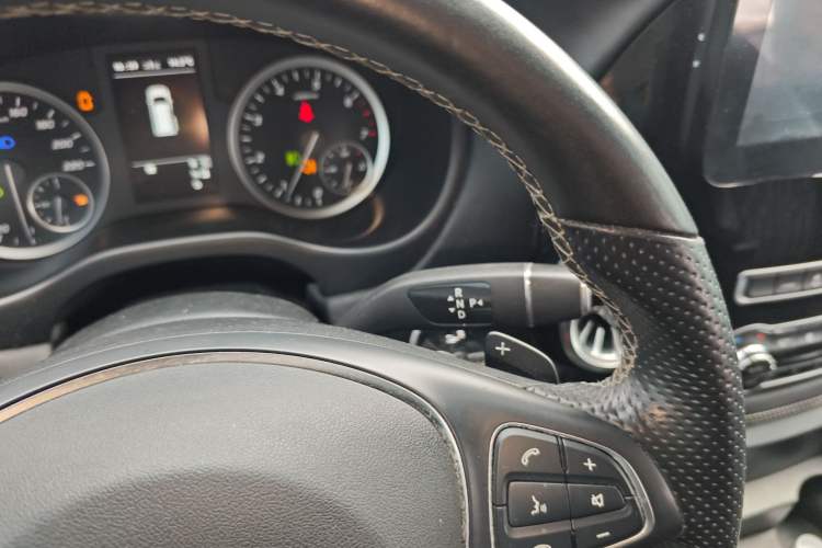 Used Mercedes-Benz Vito 2021 2.0T Business Version 7 Seats