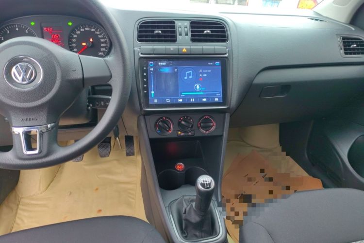 Used Volkswagen Polo 2013 1.4L Manual Fashion Edition
