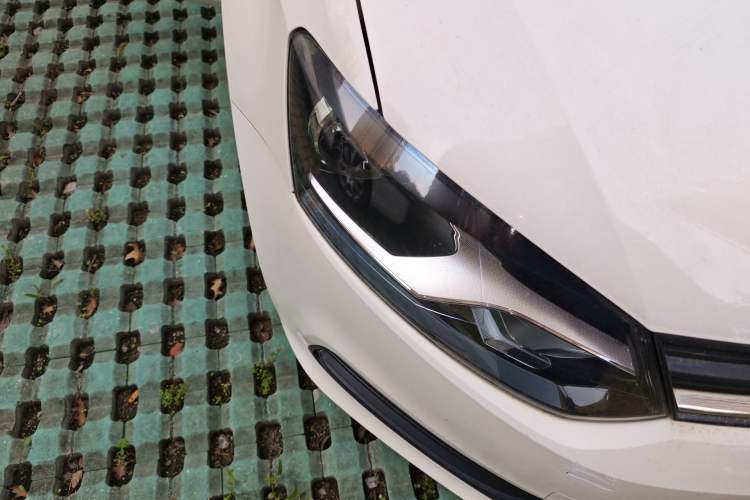 Used Volkswagen Polo 2016 1.4L Manual Fashion Model
