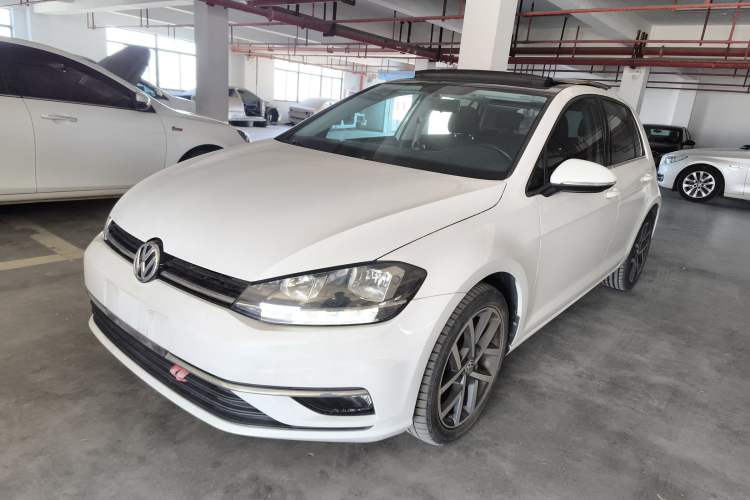 Used Volkswagen Golf 2020 Zhiai Edition 200TSI DSG Comfortable & Ambitious Version