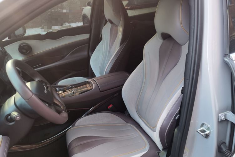 Used BYD Frigate 07 2023 DM-p 175 km Four-Wheel Drive Flagship Model
