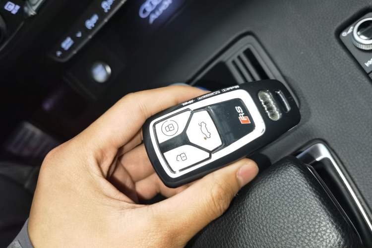 Used Audi Q5L 2022 Updated 40T Luxury Dynamic Edition Interior 1