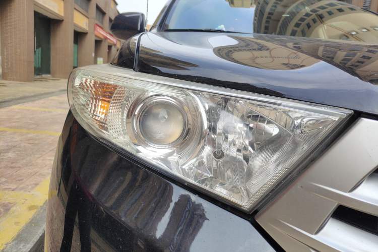 Used Toyota Highlander 2012 2.7L Two-Wheel Drive 7-Seater Elite Edition
