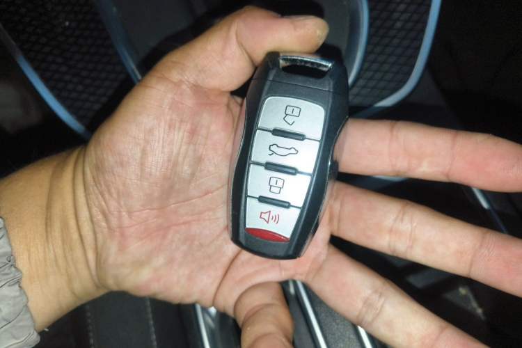 Used Haval M6 2023 PLUS 1.5T DCT Elite Smart Connectivity Model
