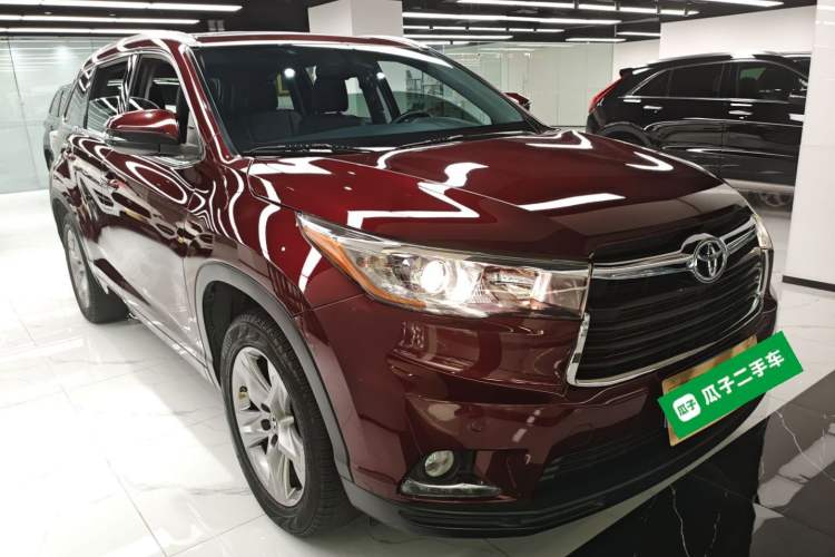 Used Toyota Highlander 2015 2.0T Two-Wheel Drive Luxury Edition 7 Seats
