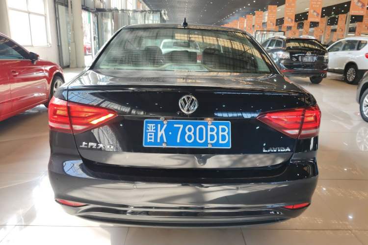 Used Volkswagen Lavida 2019 Lavida Start 1.5L Manual Fashion Edition China VI Standard

