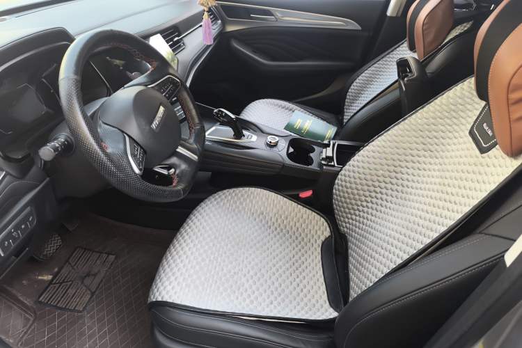 Used Haval F7 2019 2.0T Two-Wheel Drive i-Van China V standard