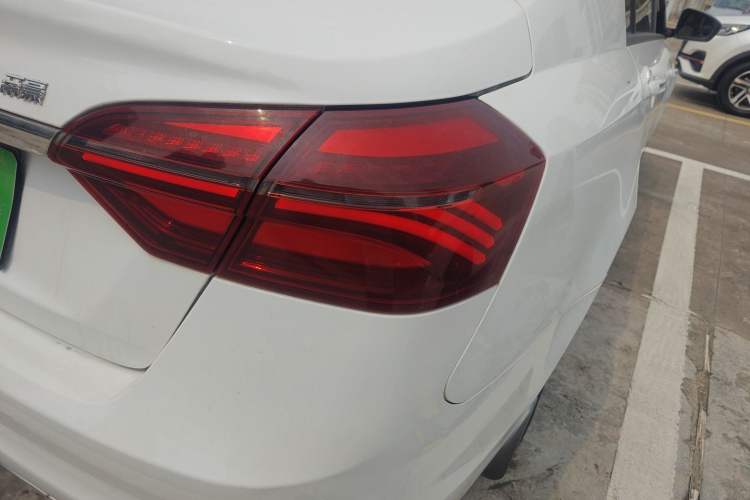 Used Geely Auto Emgrand 2018 1.5L Manual Luxury Model
