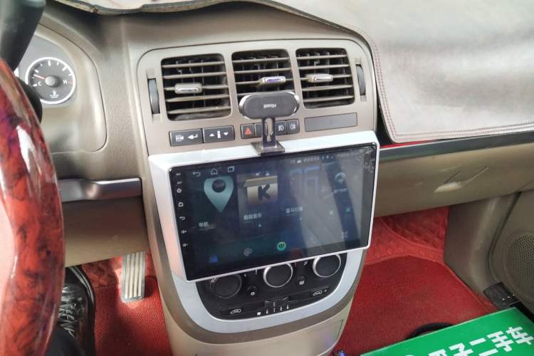 Used Buick GL8 2011 2.4L CT Comfort Edition Audio And AC Panel