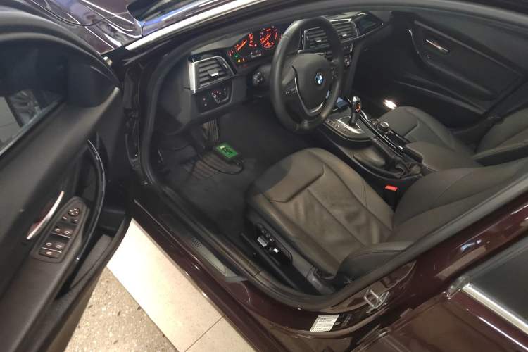 Used BMW 3 Series 2017 320Li Fashion Model