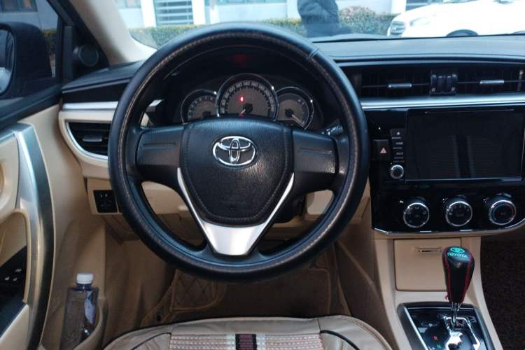 Used Toyota Corolla 2014 1.6L CVT GL
