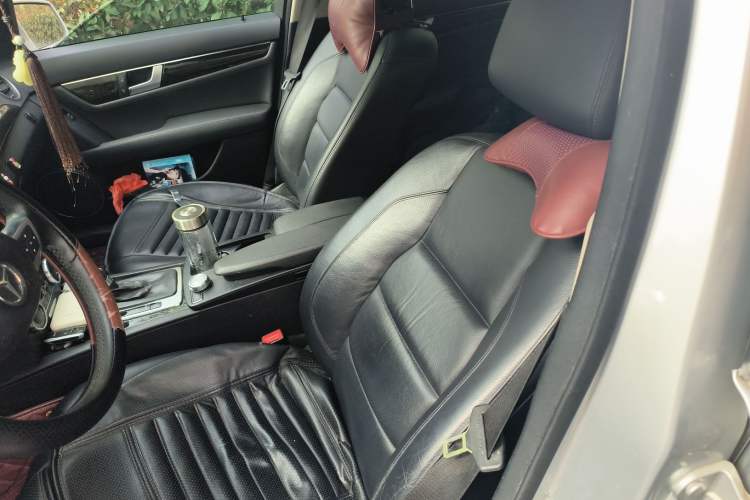 Used Mercedes-Benz C-Class 2011 C 200 CGI Fashion Model