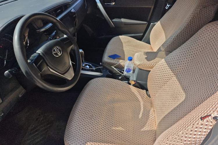 Used Toyota Corolla 2014 1.6L CVT GL Left Front Seat