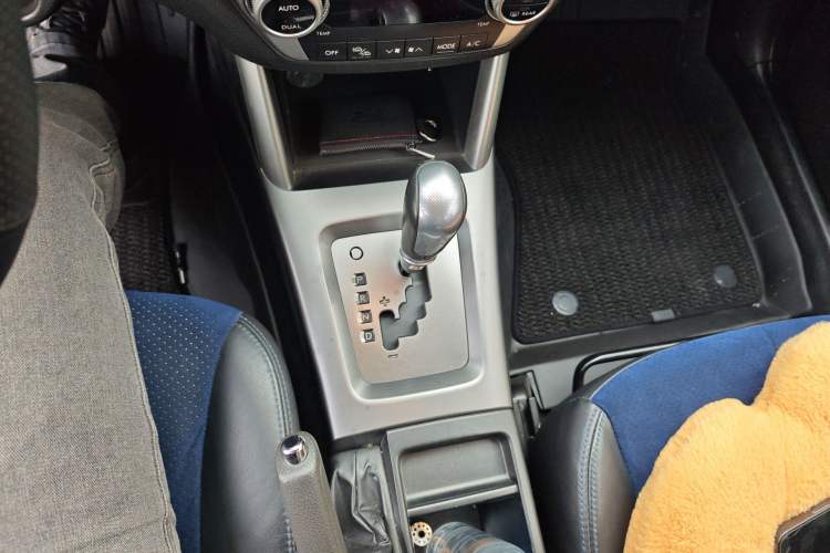 Used Subaru Forester 2011 2.5T S-EDITION Automatic Luxury Edition Gear Lever