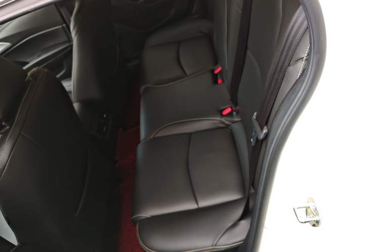 Used Mazda Mazda 3 Axela 2017 Sedan 1.5L Automatic Luxury Model China VI Standard