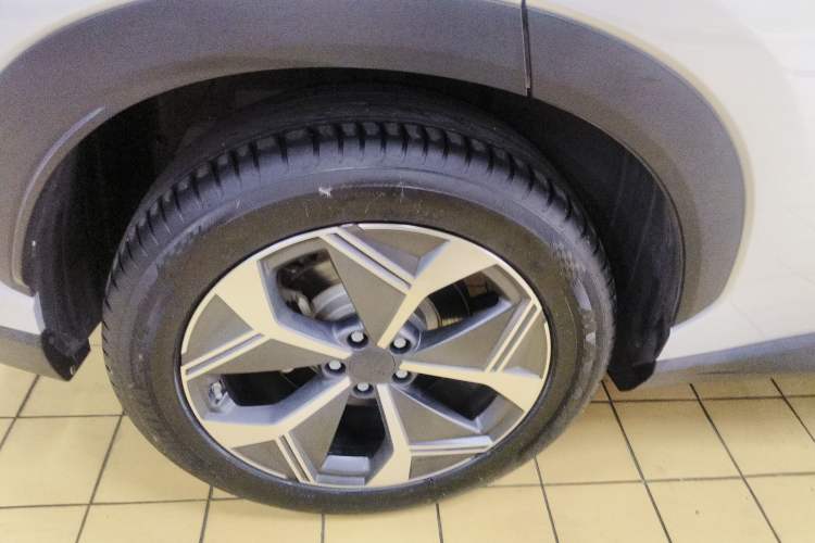 Used AION V 2021 Plus 70 Smart Technology Edition Lithium Iron Phosphate