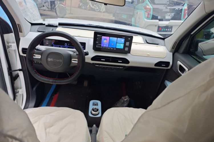 Used Geely Galaxy Panda 2024 Panda Mini 200km Endurance Bear