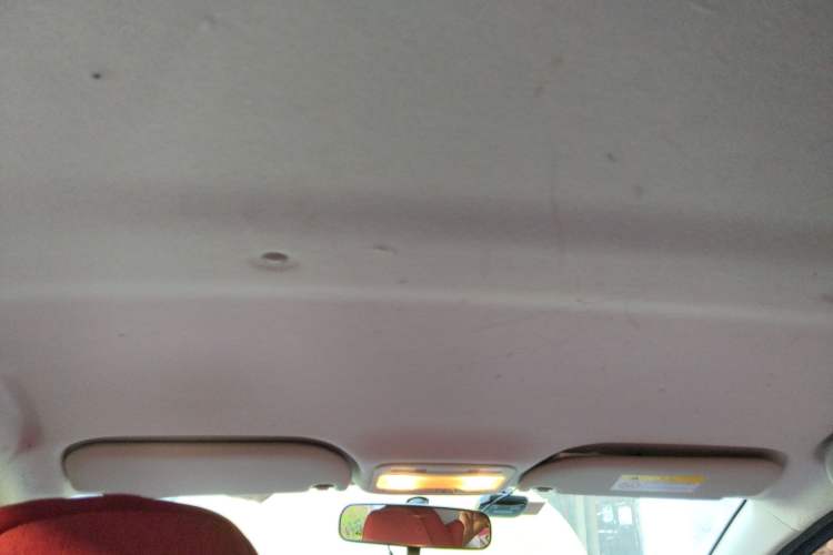 Used SOL E10X 2021 302 km Range Luxury Version 30.2 kWh