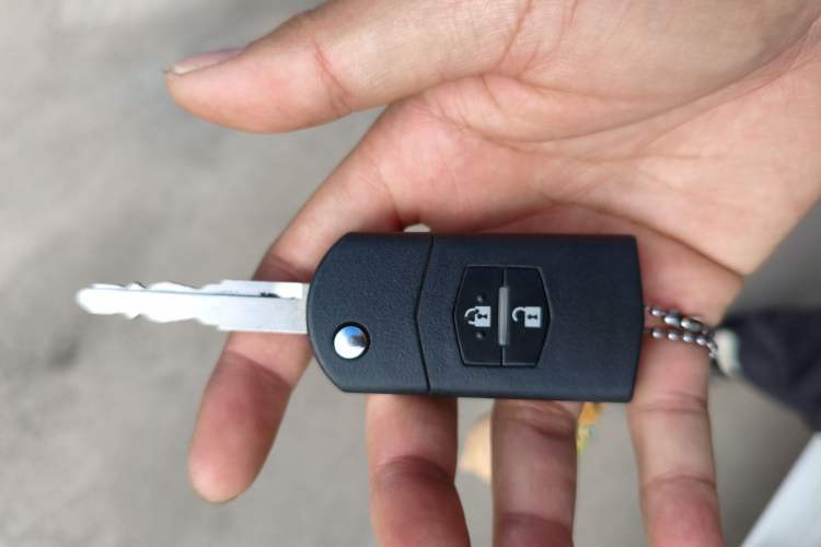 Used Mazda 6 2013 2.0L Automatic Fashion Edition Vehicle Key