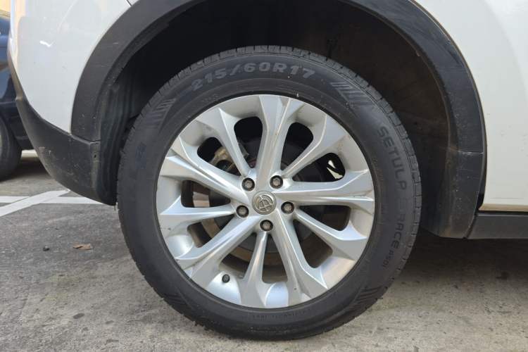 Used Brilliance V3 2016 1.5T Automatic Flagship Model