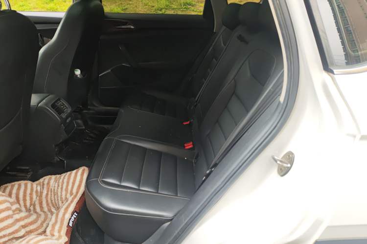 Used Volkswagen Tharu 2020 330TSI All-Wheel-Drive Luxury Edition China VI Standard
