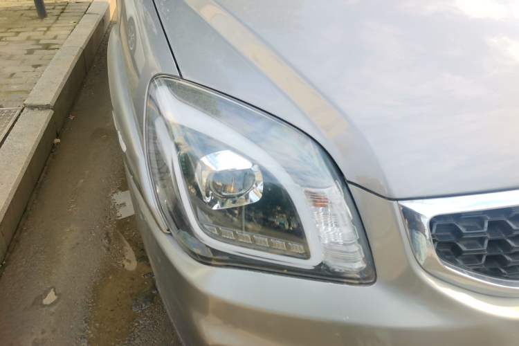 Used Kia Sportage 2013 2.0L Manual Two-Wheel Drive GLS