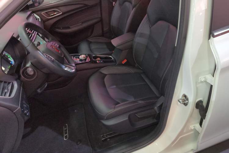 Used Roewe Ei5 2019 Smart Connect Flagship Edition